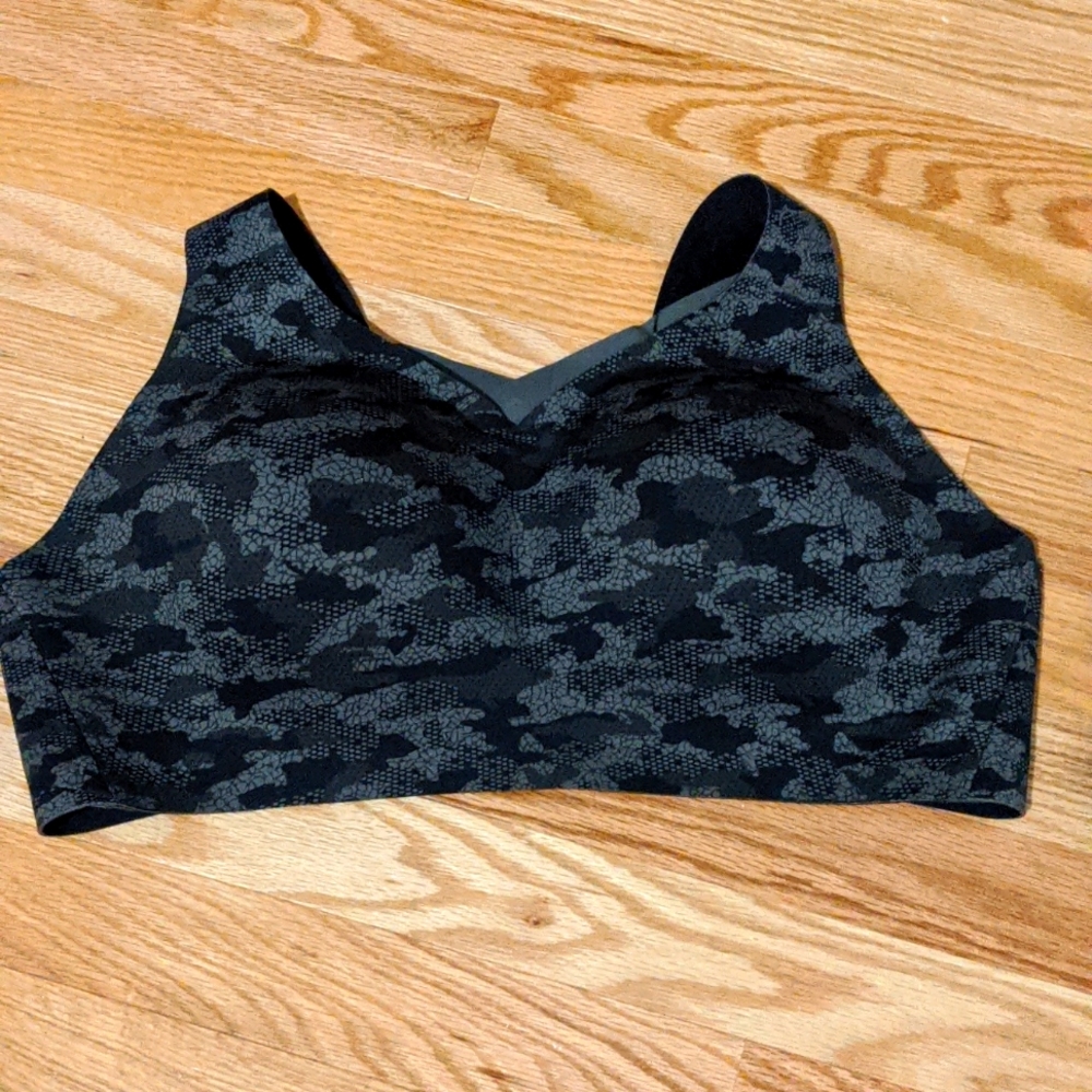 Lululemon Enlite Sports Bra